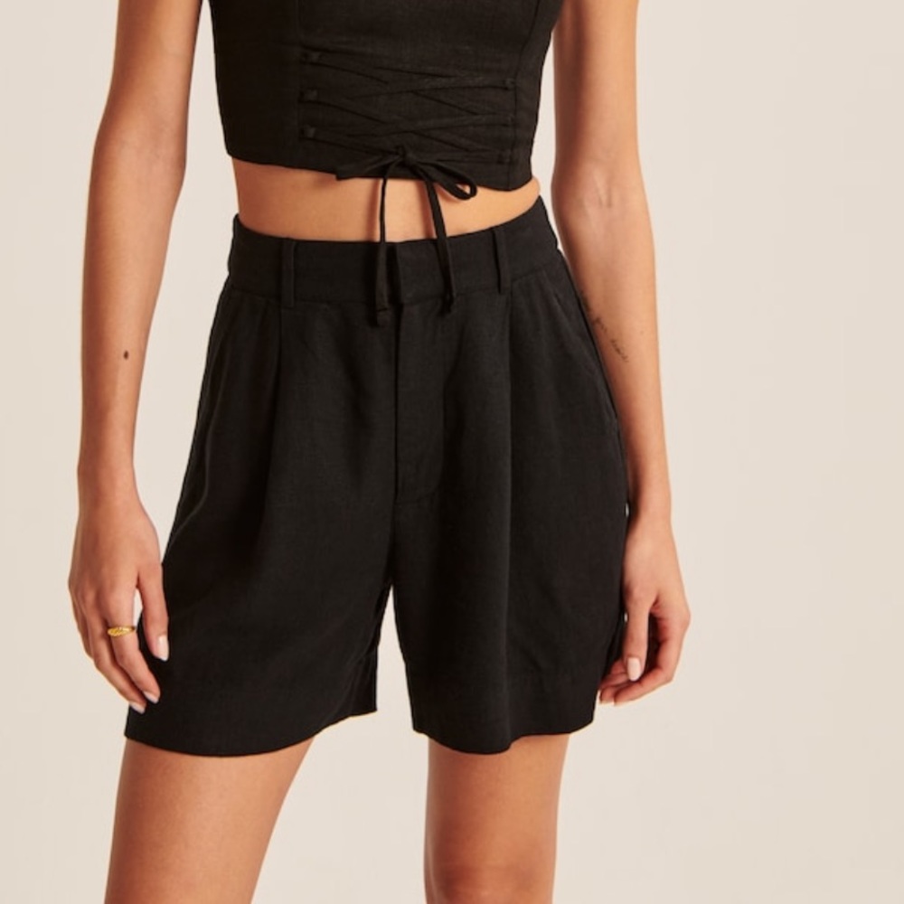 A&F dressy shorts